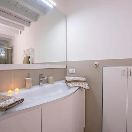 Il Balconcino Apartment *