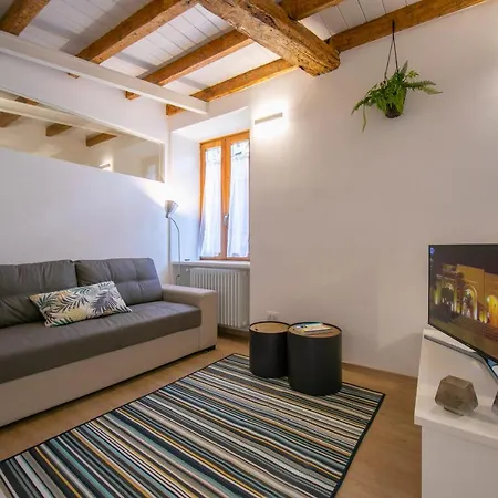 Lägenhet Il Balconcino Carate Urio
